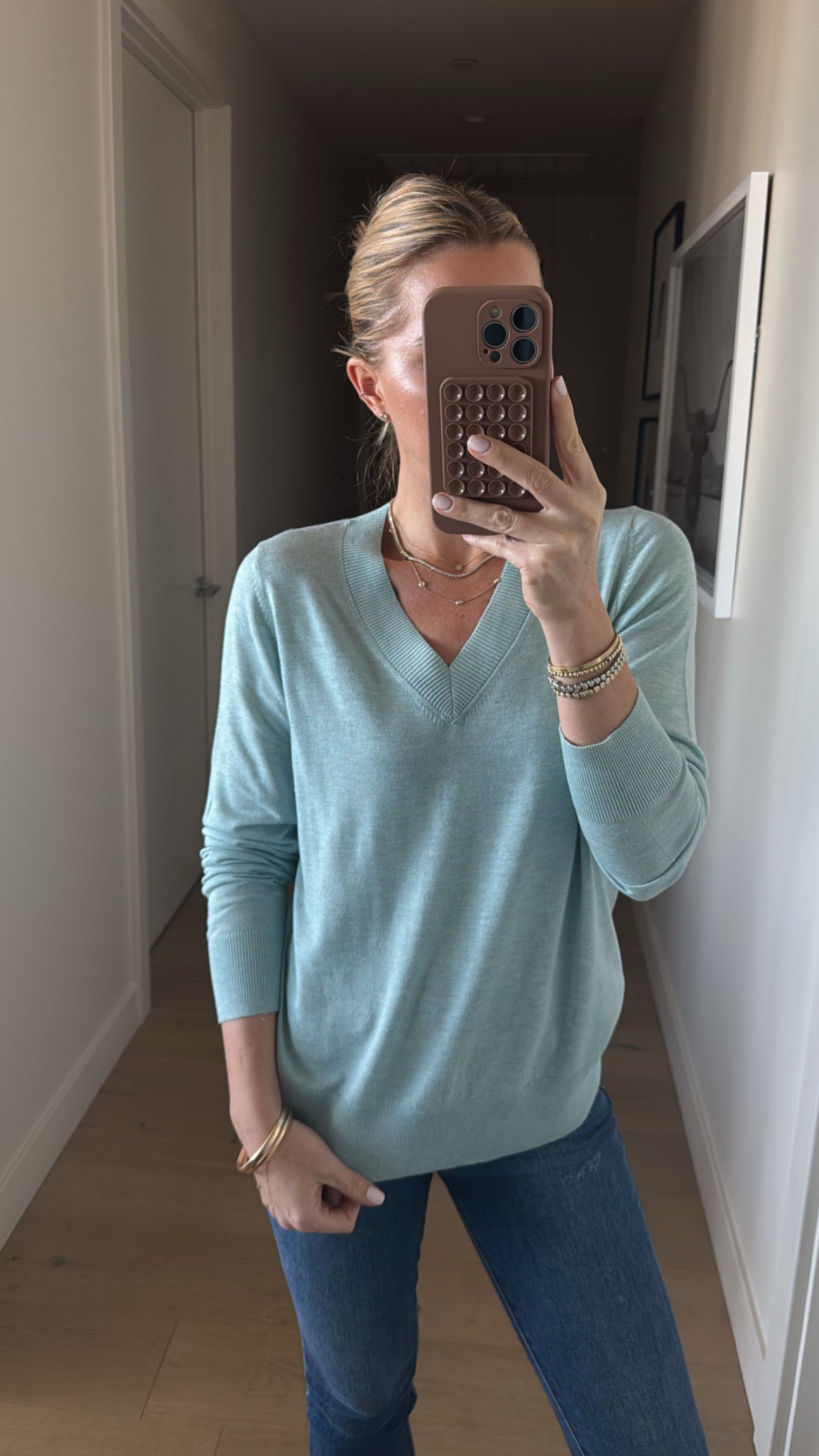 QL V-Neck Boyfriend Sweater